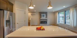 2904 Northeast 161st Court Gallery 15