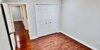 1706 Emerald Gallery 11