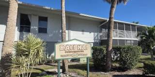 1849 Maravilla Avenue Gallery 1