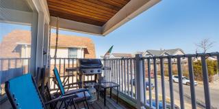 552 E Walnut Street Gallery 2