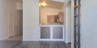 MOVE IN SPECIAL: $300 off the first full month of rent! Gallery 5