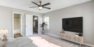 Hunters Creek Gallery 5