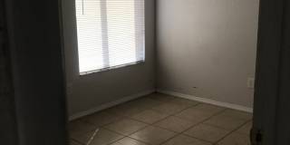 IMMEDIATE  MOVE IN!!!!!Cute 2 Bed / 2 Bath Unit in Pine Hills For Rent Gallery 7