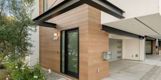 807 N Detroit St Gallery 6