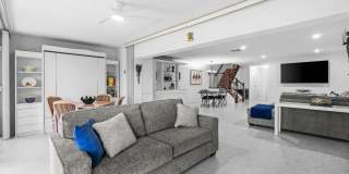 27 Southport Lane Gallery 12