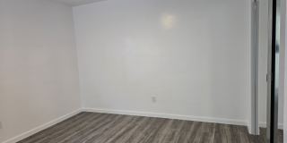 10228 Doty AvenueApt 3 Gallery 5