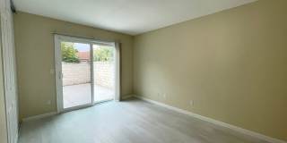 Light and Bright 3 Bedroom 2 Bath Oceanside Home! Gallery 10