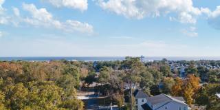 111 N Hollywood Dr. Gallery 31