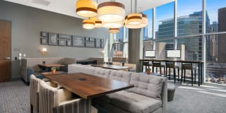 727 West Madison 727 West Madison Gallery 30