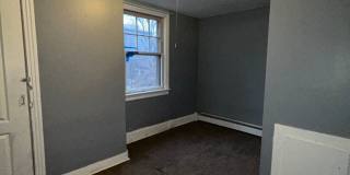 2 beds freshly updated Gallery 9