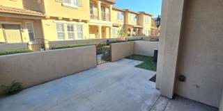 Beautifully maintained 2-bedroom, 2.5-bath with Loft • 1,504 sqft & 2-car garage. Gallery 75