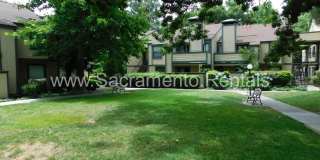 Wonderful 2bd/1+ba South Natomas Condo in Gated Community Gallery 3