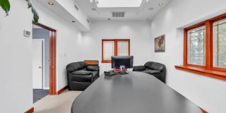 610 S 2ND Street Gallery 18
