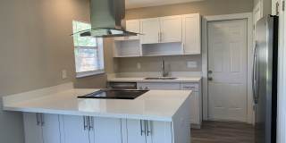 5618 South 12th Avenue Gallery 1