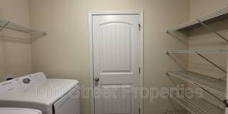 4411 Fiske Street Gallery 25