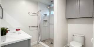 **5827 Eastbrook Ave Lakewood** Upstairs 1 bedroom 1 bath !! 2 weeks free OAC !! Gallery 10