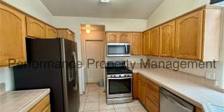 Cute 3 Bed/2 Bath SW Bakersfield Home w/ Solar, RBP & $0 Deposit Option Gallery 7