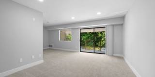 Gainsborough Court, Churchill Mews, and Copperfield Square Apartments & Townhomes Gallery 17