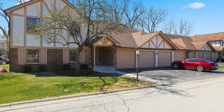 905 Knottingham Drive unit: 2A Gallery 1