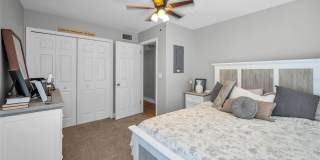 110 CARLYLE CIRCLE Gallery 33