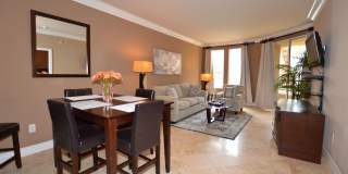 Meridian Fully Furnished Condo with Pool view. Gallery 1