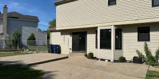 611 Fairfield Ln Gallery 41