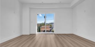 1571 Ricardo Gallery 27