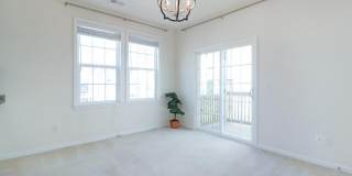 24620 BYRNE MEADOW Square Gallery 15