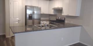 Charming 3 bedroom in Republic Creek! Gallery 31