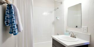 Arbors at Antelope Apartments Gallery 7