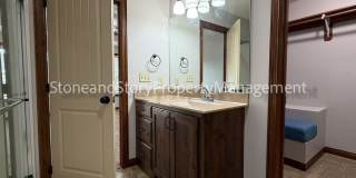 3 bedroom 2 bath in Washburn Rural school district Gallery 9