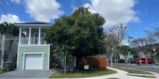 390 Northeast 35th Avenue 390 Northeast 35th Avenue Gallery 1