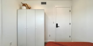 1587 W 35th Street - Co-Living Gallery 21