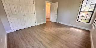 Charming 3 Bed 2 Bath Home with Bonus Den and Detached Garage Gallery 19