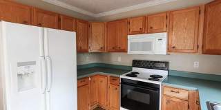 Welcome to 4820 Manteo Lane—3 BD/2.5 BA house located on a cul-de-sac street in the Farmbrook Subdivision! Gallery 15