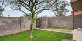 Charming 1BR Townhome in Phoenix Gallery 27