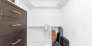 1061 NW North River Dr Gallery 22