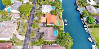 631 Oleander Drive Gallery 37