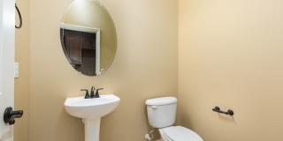 Gorgeous Single Story in a Golf Course Gallery 31