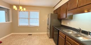 6658 Vaughn Road Gallery 11