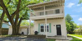 511 W Cleveland St Gallery 1