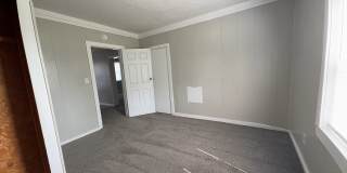 1521 & 1521 1/2 E Kirby Ave (AARC Management, LLC) 1521 & 1521 1/2 E Kirby Ave (AARC Management, LLC) Gallery 11