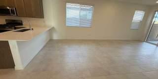 4738 E Kenneth Lane Gallery 18