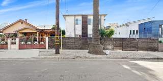 2 bed / 1 bath Apartment in Echo Park is now available - Parking and in-unit laundry! 2 bed / 1 bath Apartment in Echo Park is now available - Parking and in-unit laundry! Gallery 1