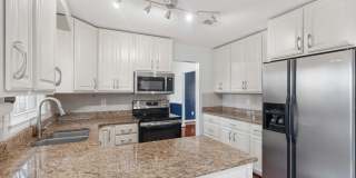 2621 JOHN MILTON Drive Gallery 11