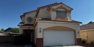 Pool & Spa plus 4 bedrooms Pool & Spa plus 4 bedrooms Gallery 1