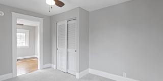 199 Houston Avenue Gallery 32