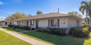 Shoreline Pointe Apartments Gallery 25