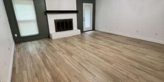 11258 Laura Lane Gallery 6