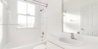 27433 SW 137th Ct Gallery 13